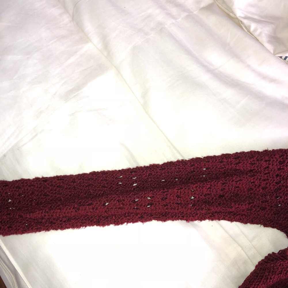 Distressed sweater - Picture 2 of 3